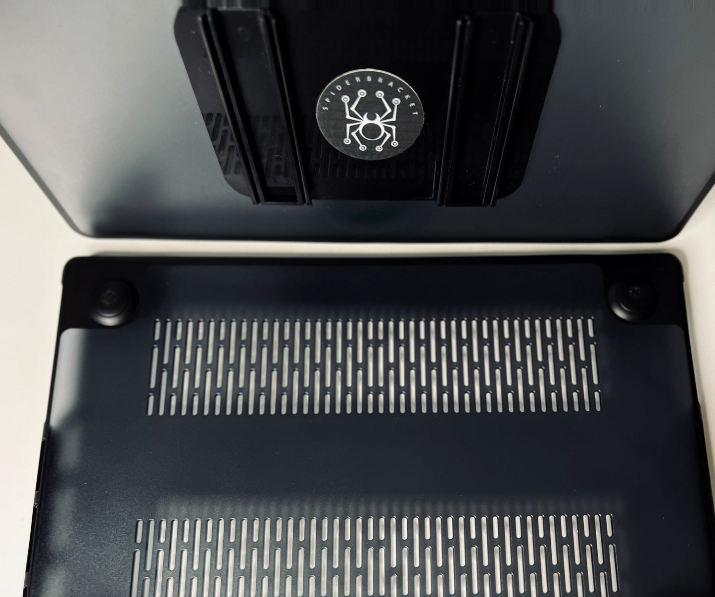 SpiderBracket+ MacBook Sleeve